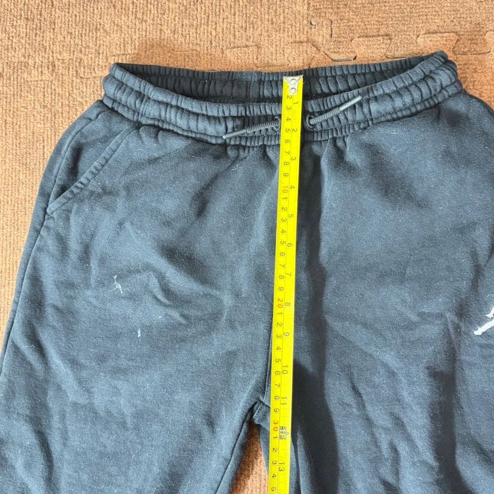 Jordan Boys Black Sweatpants Jumpman Logo Fleece Joggers XL 13-15 Years gym fit‎
